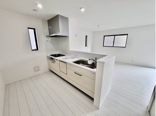 キッチンスペースも広いですよ。