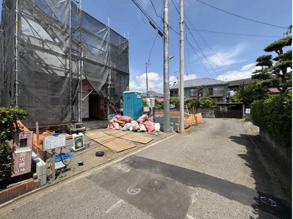 駐車も楽々止められそうです。