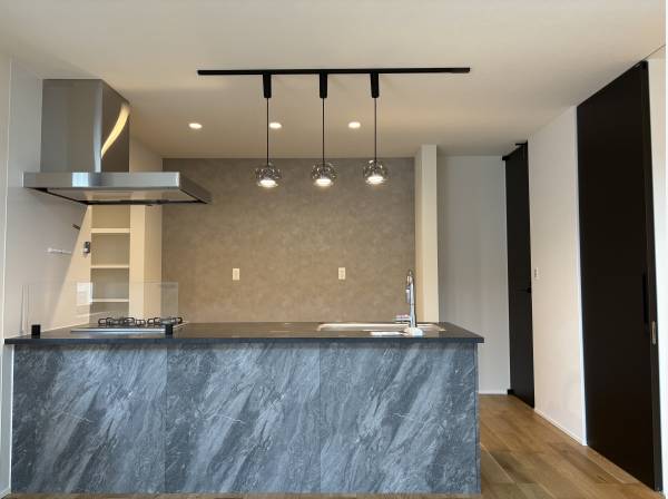 キッチンにはパントリー付き