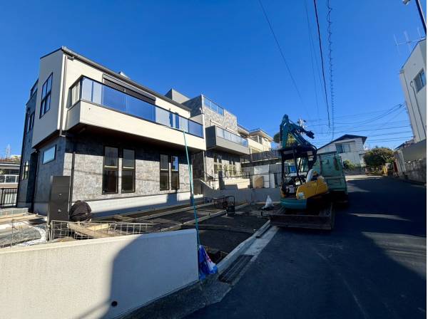 並列駐車2台可能です