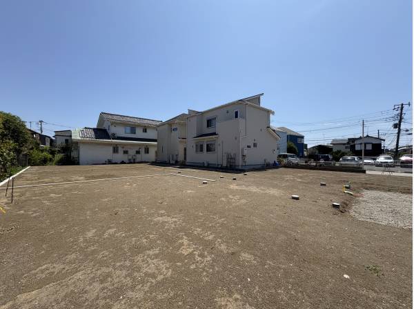 燦々と陽が降り注ぐ現地。明るいマイホームがイメージできます
