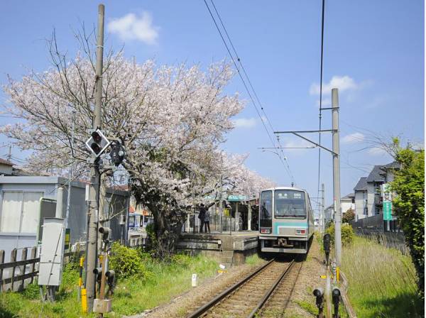 JR相模線「香川」駅　徒歩１５分（約1200ｍ）