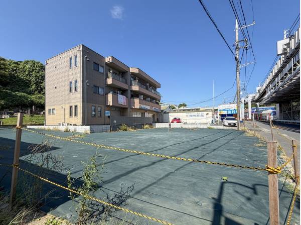 鎌倉らしい豊かな緑を享受する陽だまり地