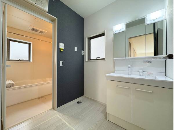 一日の疲れを癒す浴室＆サニタリーです。