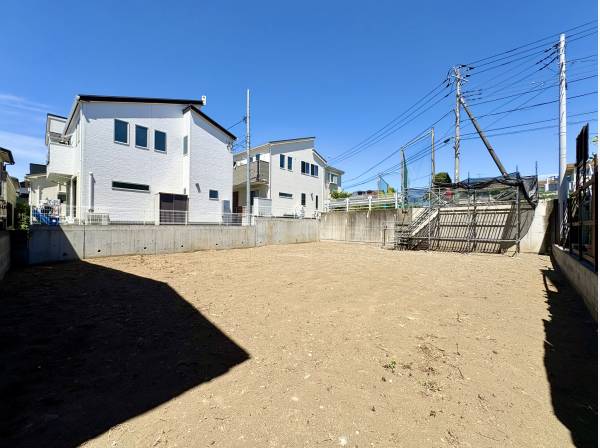 平屋住宅やお庭付きの邸宅も叶う広さです！