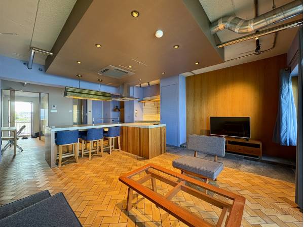 お洒落な室内は海の音に癒されながら暮らせます