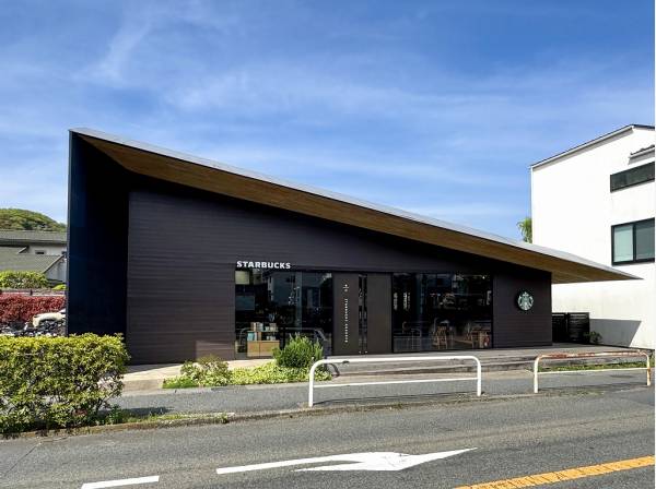 スターバックスコーヒー鎌倉御成町店まで徒歩9分（約650m）