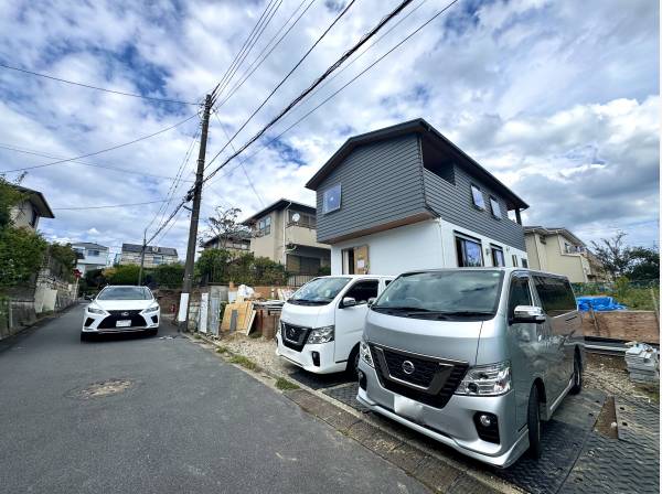カースペースは並列2台分確保