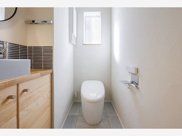 静寂と清潔感を備えた空間設計