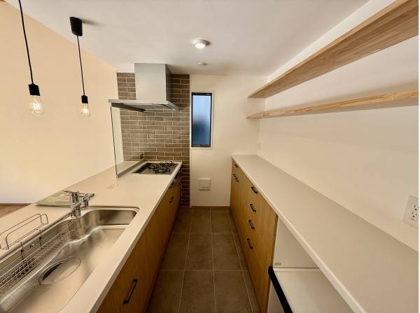 食洗器完備のシステムキッチン