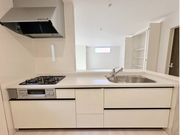 作業スペースの広いキッチン