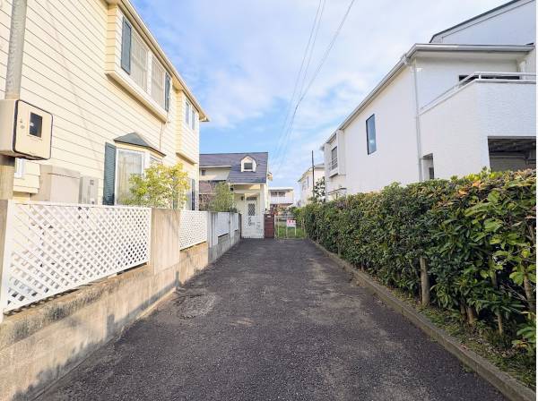 駐車スペース１台分あり