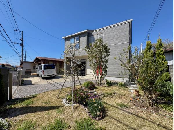 芝生が美しいグリーンガーデン