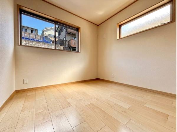 ２階の洋室が集約されているため使いやすい間取りが魅力です！