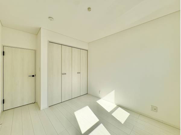 採光が１つのアクセントになり、プライベートな空間に