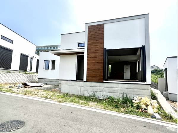 外構の完成も楽しみです。