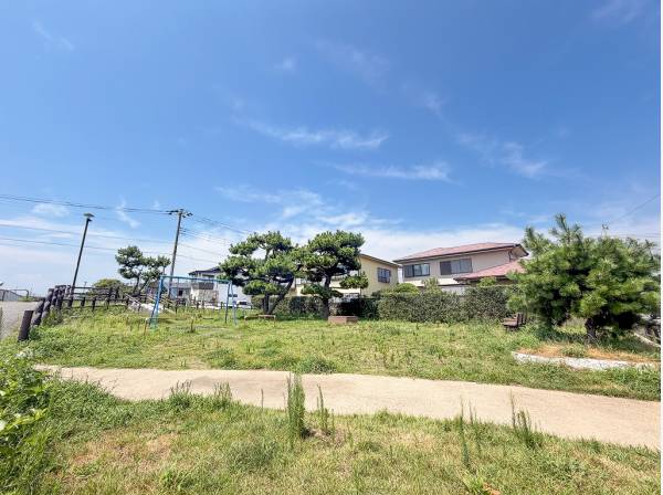 引地川まちかど公園まで徒歩2分（約150m）