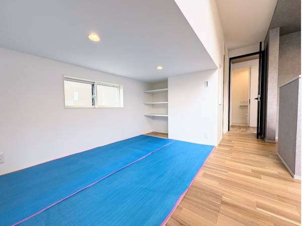 ちょっとした和室もあります