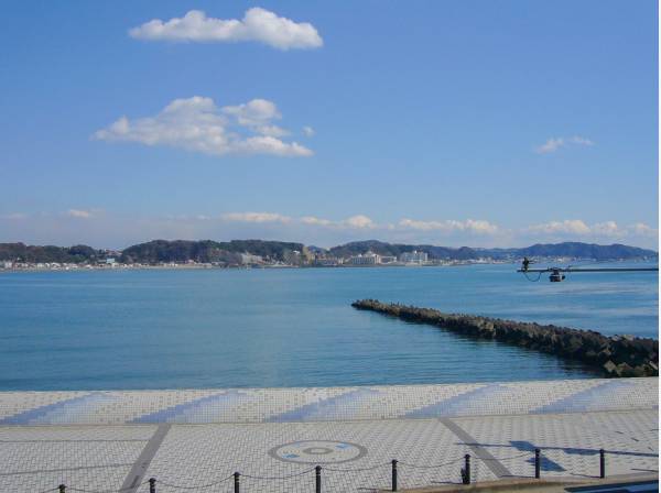 海まで徒歩3分（約190m）