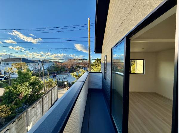 ２階バルコニー