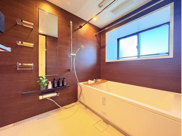 大きなバスルーム