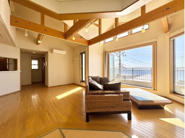 木のぬくもりを感じる室内デザイン