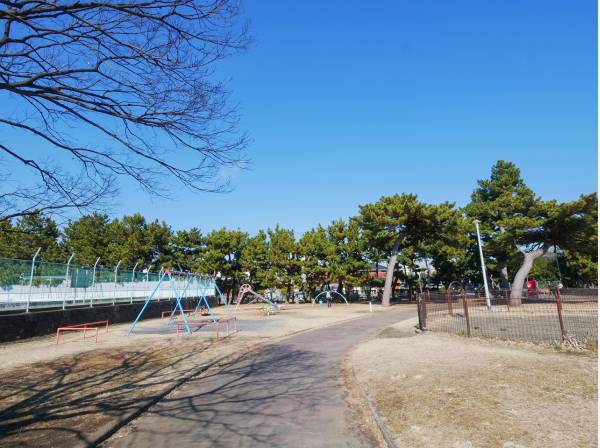 湘南海岸公園まで6分