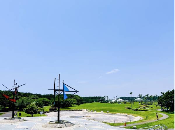 辻堂海浜公園まで徒歩14分（約1,100ｍ）
