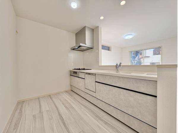 素敵なキッチンで快適にお料理をお楽しみください。