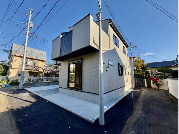 角地の開放的な立地