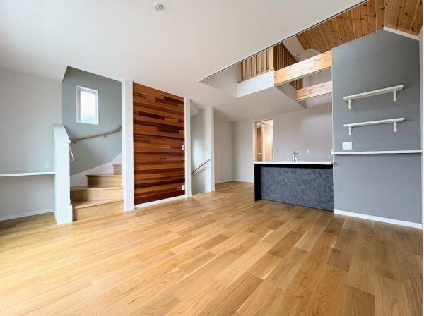 約16.4帖の家族団らんのLDK