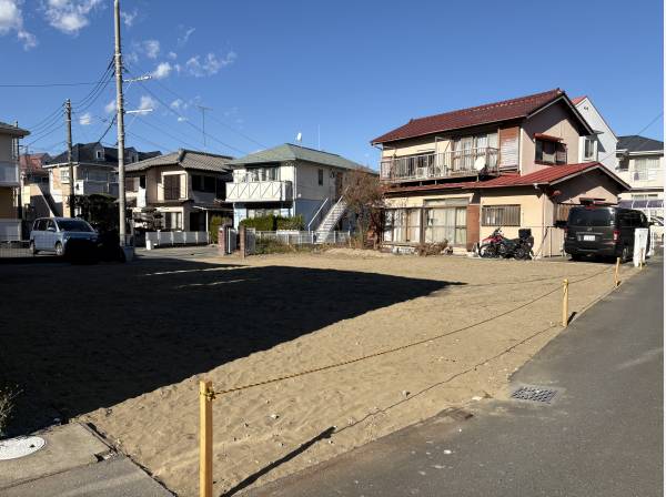 南東道路は約2.9m接道してます。