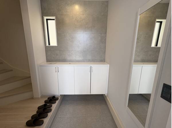 玄関も広くてスッキリです。