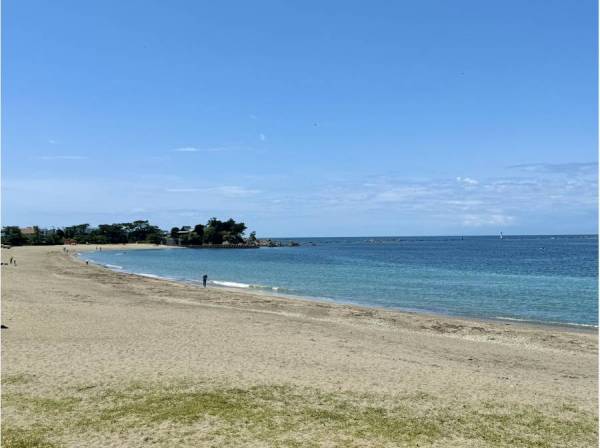 森戸海岸まで約700m