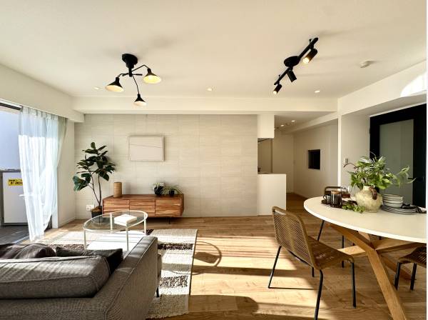 一面アクセントタイル張り