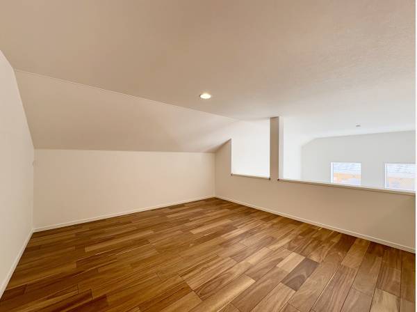 収納としてご活用いただけるロフトスペース