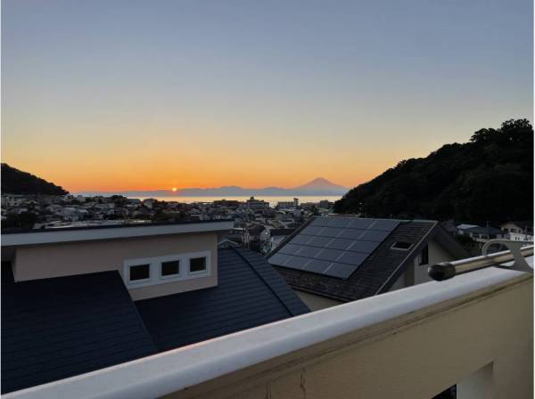 夕日と富士山も素敵です