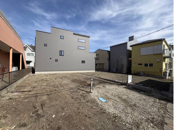 日当たり良好な現地です。