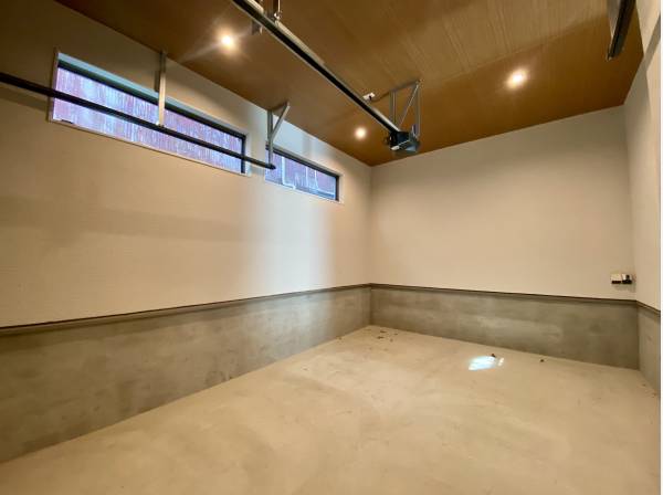 専用ガレージ直接住宅に入ることができる動線があります