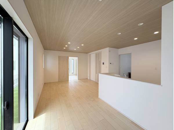 温かみの感じる木目町の天井