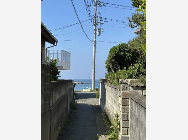 海まで1分（約60m）
日々のお散歩に＾＾