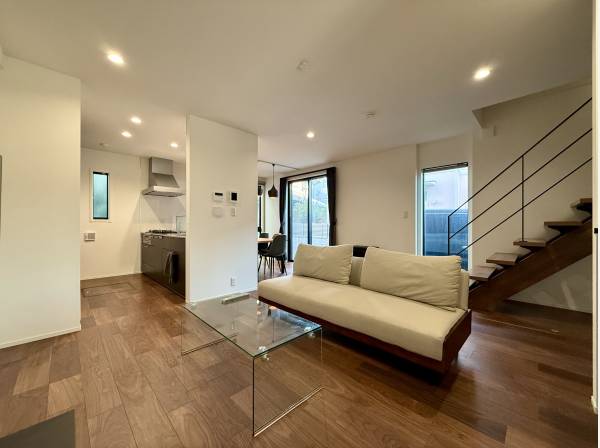 開放感も感じる室内の様子！