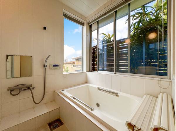 気持ちのよいビューバス ここからの景色にもこだわって設計されています