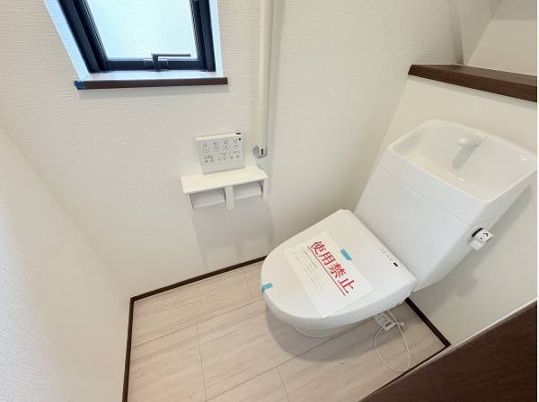 白を基調にしたレストルーム