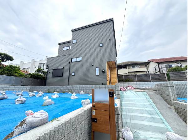 お気軽にお問い合わせくださいませ♪