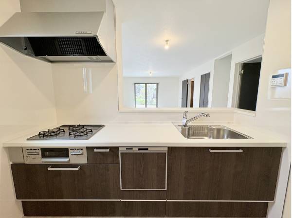 食洗機付きシステムキッチン