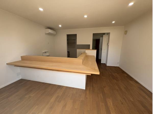 前のオーナーはお寿司屋さんをやっておりました。※実際の写真