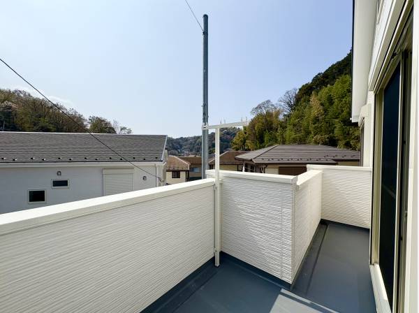 ゆとりあるバルコニー！