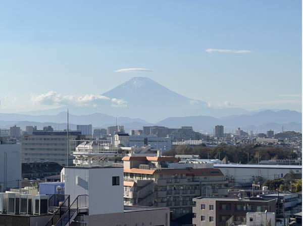 富士山をとてもきれいに望みます