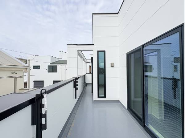 南向きのバルコニー